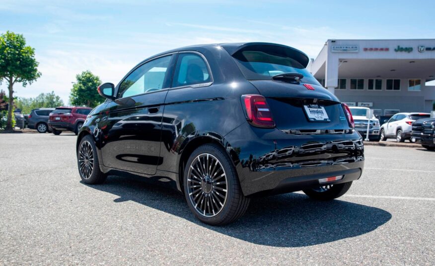 2024 Fiat 500e  R211510