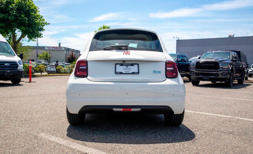 2024 Fiat 500e  R210478