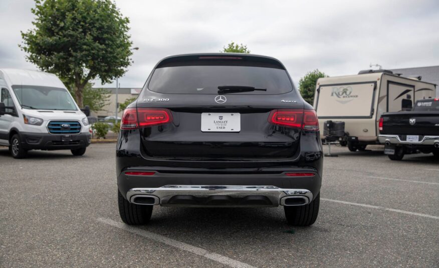 2022 Mercedes-Benz GLC 300  LC2215