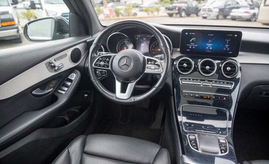 2022 Mercedes-Benz GLC 300  LC2215