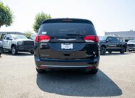 2017 Chrysler Pacifica Hybrid Platinum LC2099A