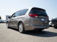 2018 Chrysler Pacifica Hybrid Limited P585809A