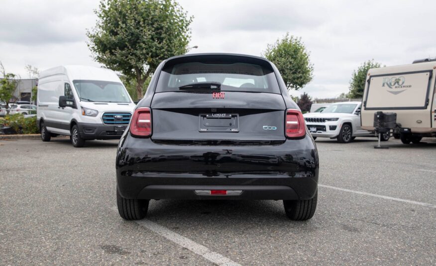 2024 Fiat 500e  R211797