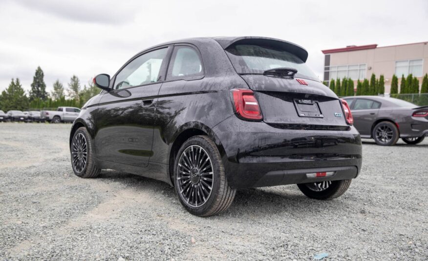 2024 Fiat 500e  R216041