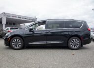 2021 Chrysler Pacifica Hybrid Limited LC2288