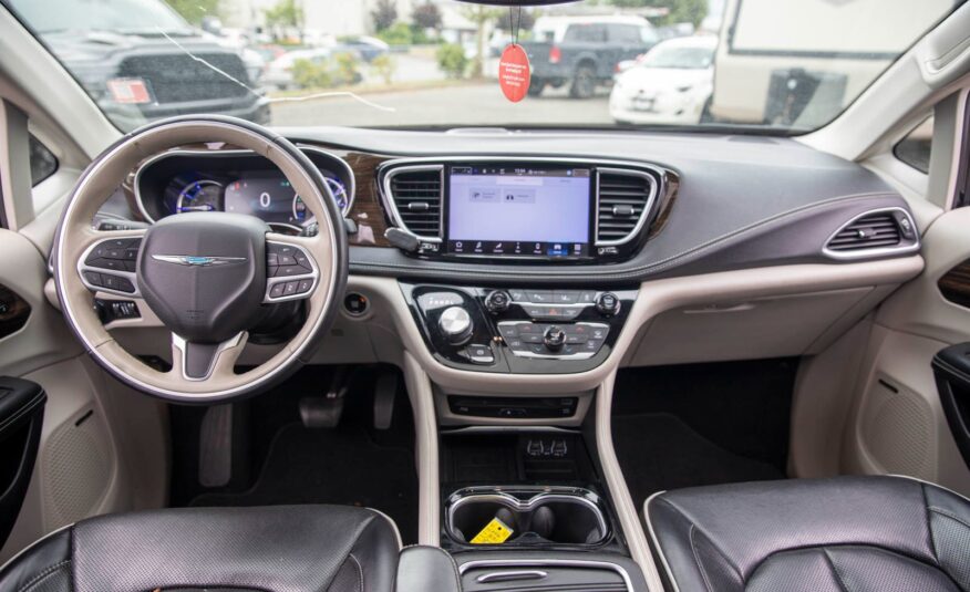 2021 Chrysler Pacifica Hybrid Limited LC2288