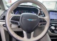 2021 Chrysler Pacifica Hybrid Limited LC2288