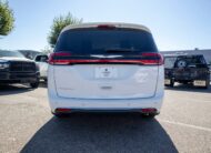 2024 Chrysler Pacifica Touring-L R187461