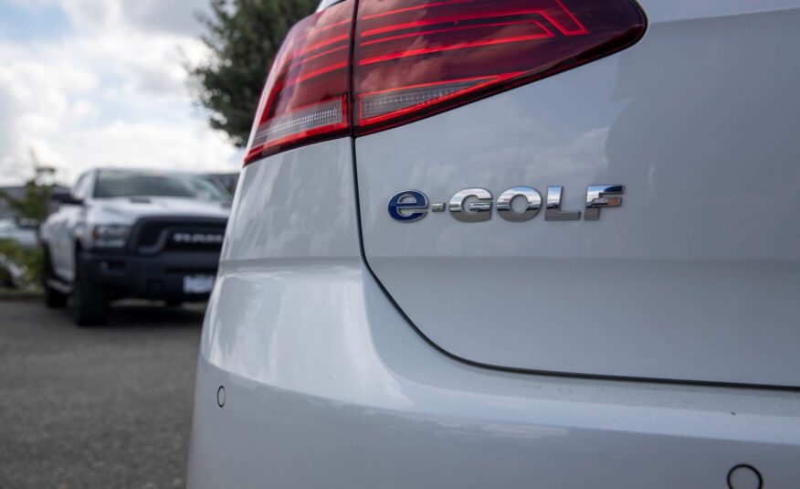 2020 Volkswagen e-Golf Comfortline LC2327