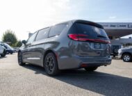 2022 Chrysler Pacifica Hybrid Limited LC2362