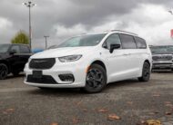 2024 Chrysler Pacifica Hybrid Select LC2376