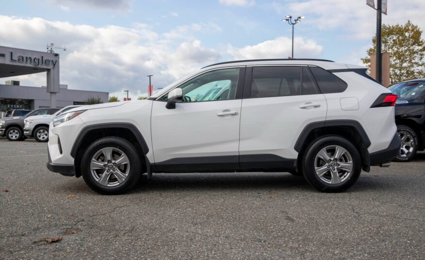 2022 Toyota RAV4 XLE LC2388