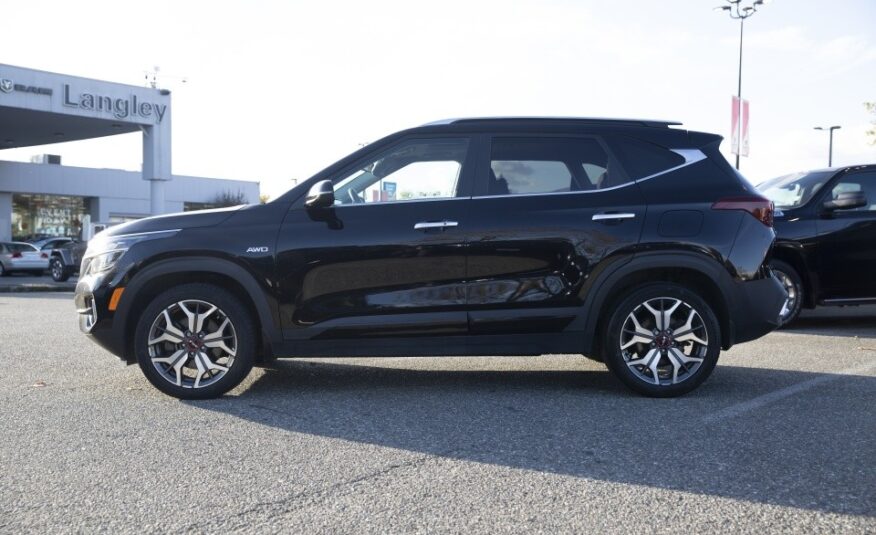 2022 Kia Seltos SX Turbo w/Black Interior LC2382