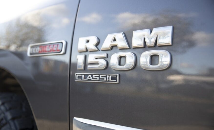 2019 RAM 1500 Classic SLT LC2393