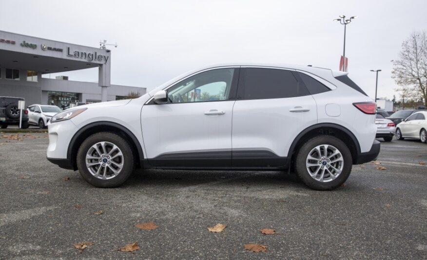 2021 Ford Escape SE LC2411