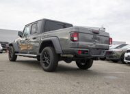 2023 Jeep Gladiator Sport S LC2436