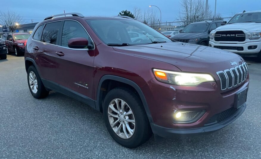 2019 Jeep Cherokee North LC2445