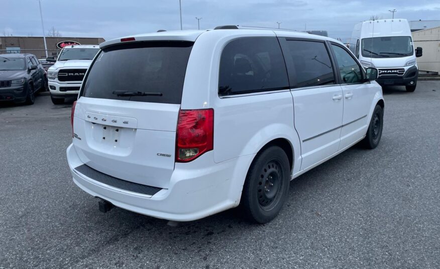 2017 Dodge Grand Caravan Crew R153043A