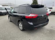 2020 Toyota Sienna LE 8-Passenger R115437A