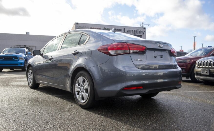 2018 Kia Forte LX LC2425A