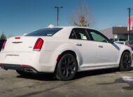 2022 Chrysler 300 Touring L LC2476