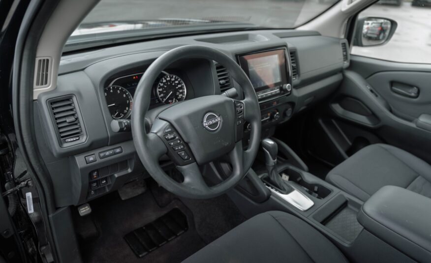 2022 Nissan Frontier SV LC2483