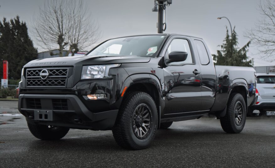 2022 Nissan Frontier SV LC2483