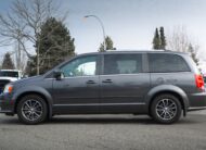 2016 Dodge Grand Caravan SE/SXT R321367A