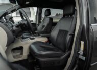 2016 Dodge Grand Caravan SE/SXT R321367A