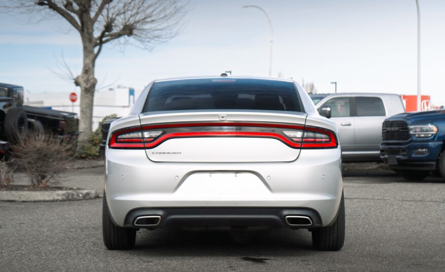 2019 Dodge Charger SXT LC2461