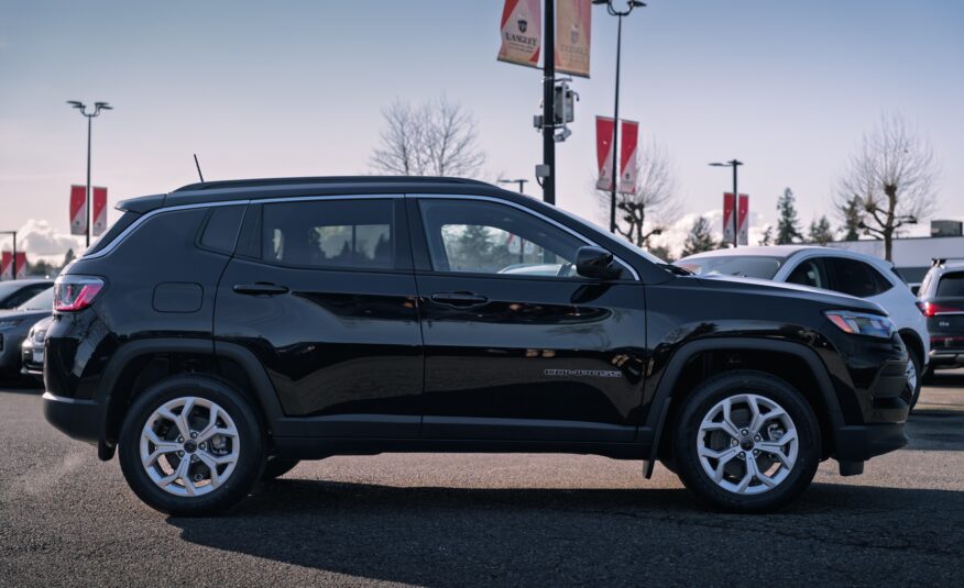 2025 Jeep Compass North S553983