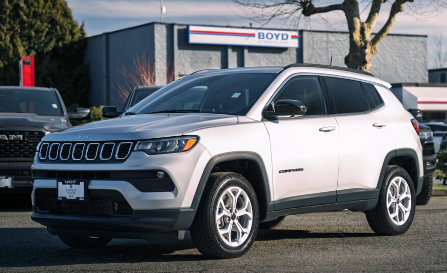 2025 Jeep Compass North S553985