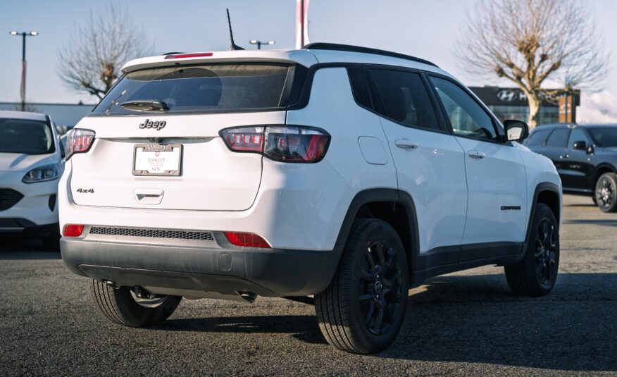 2025 Jeep Compass Altitude S560546