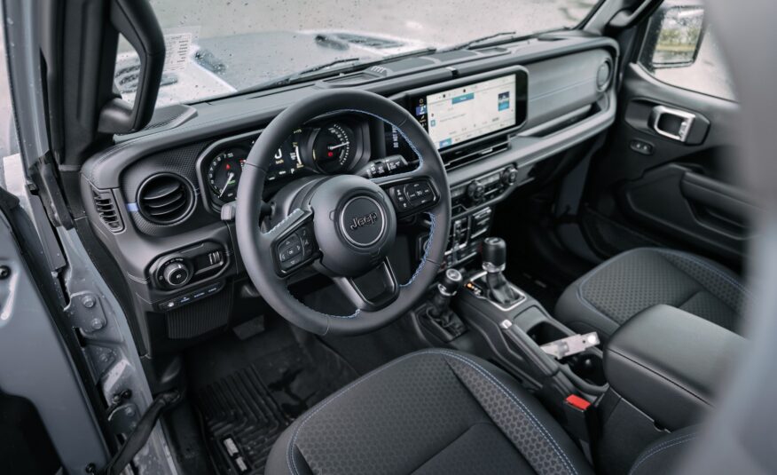 2024 Jeep Wrangler 4xe Rubicon R326430