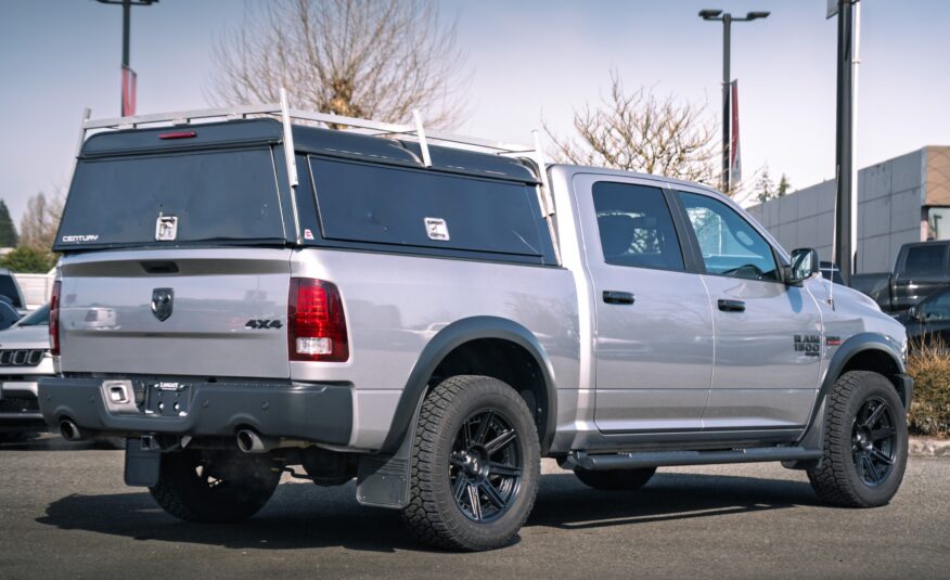 2023 RAM 1500 Classic SLT LC2530
