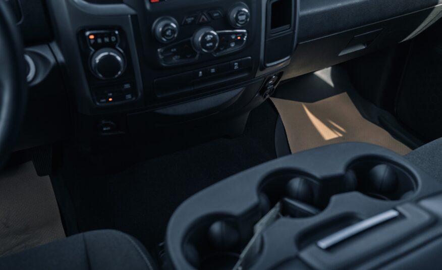 2023 RAM 1500 Classic SLT LC2530