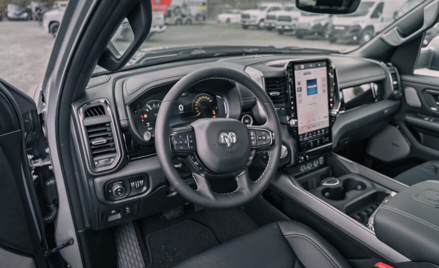 2025 RAM 1500 Sport S726068