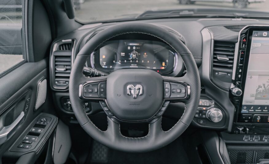 2025 RAM 1500 Sport S726072