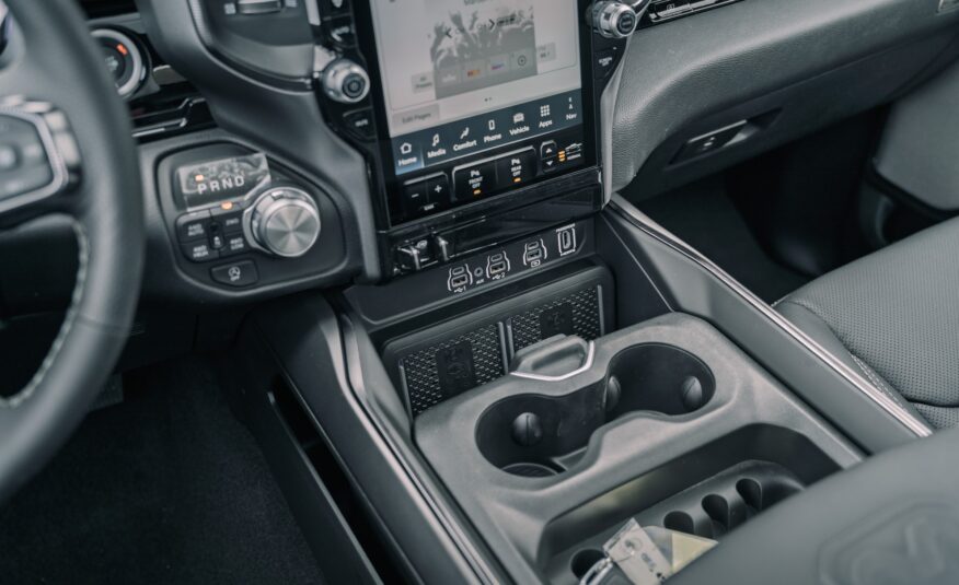 2025 RAM 1500 Sport S726072