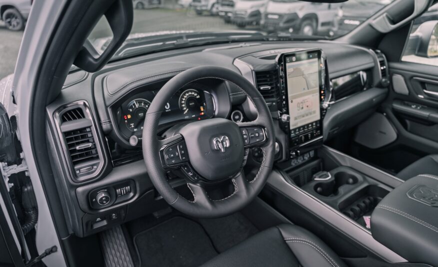 2025 RAM 1500 Sport S726066
