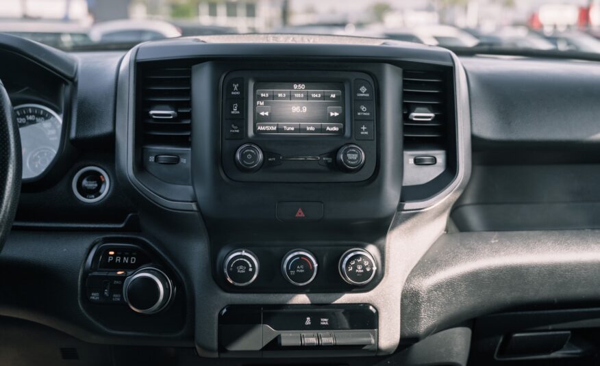 2022 RAM 1500 Tradesman LC2556