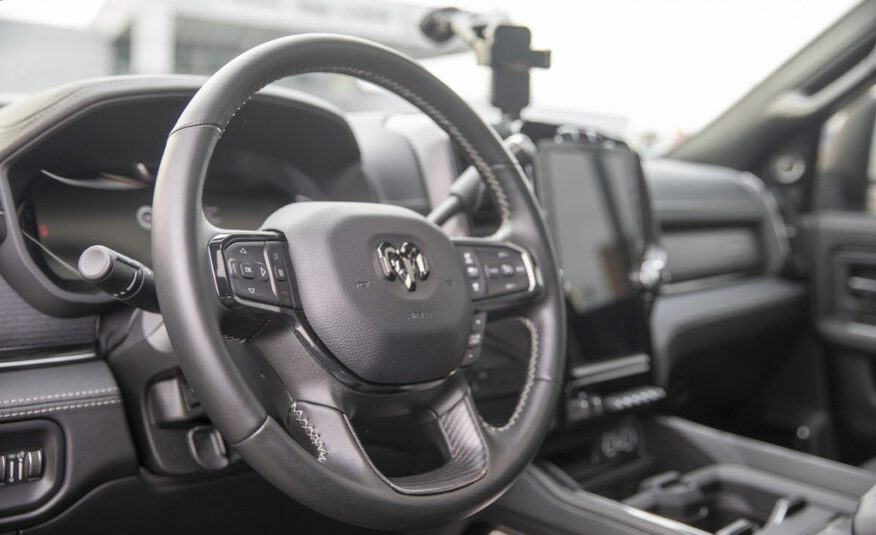 2024 RAM 3500 Limited R384141