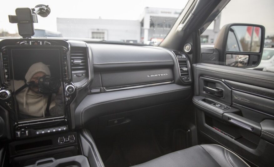 2024 RAM 3500 Limited R384141
