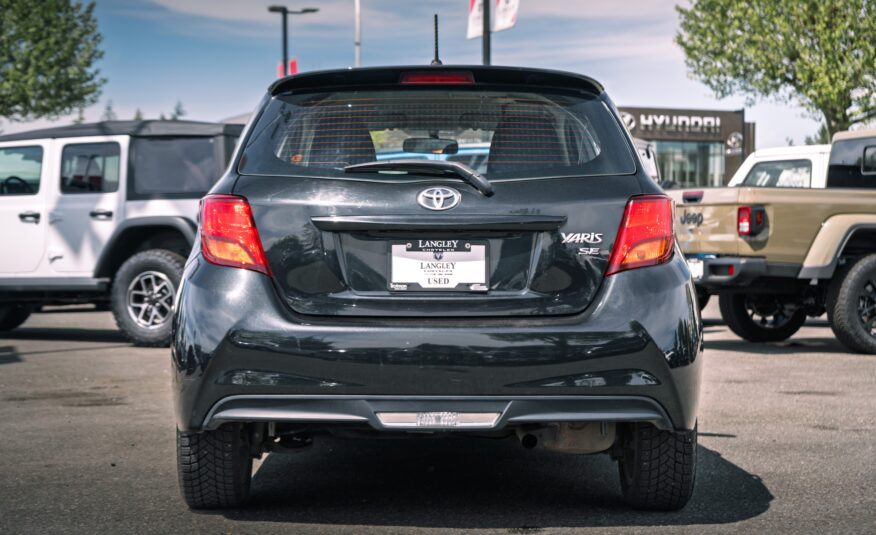 2015 Toyota Yaris SE S517375A
