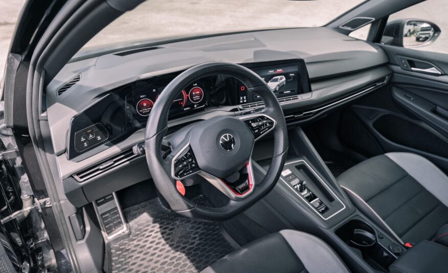 2022 Volkswagen Golf GTI Performance LC2563