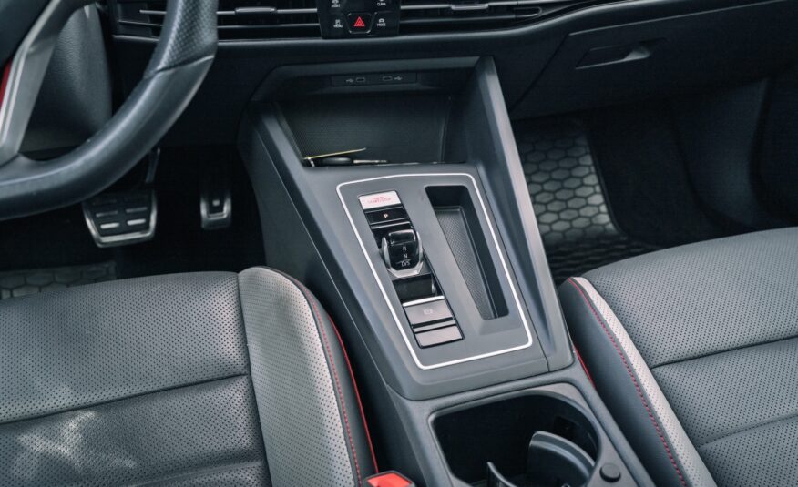 2022 Volkswagen Golf GTI Performance LC2563