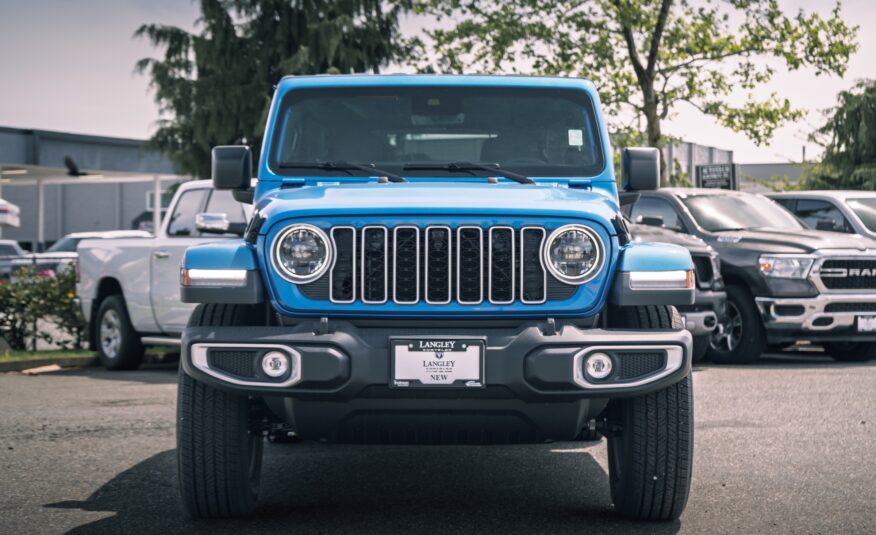 2025 Jeep Wrangler Sahara S564325
