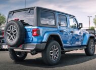 2025 Jeep Wrangler Sahara S564325