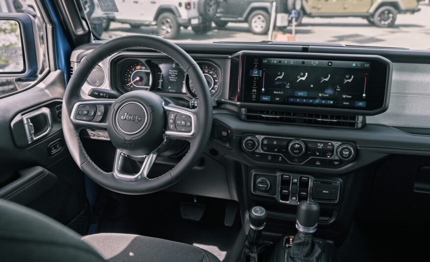 2025 Jeep Wrangler Sahara S564325
