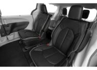 2023 Chrysler Pacifica Hybrid Limited LC2571